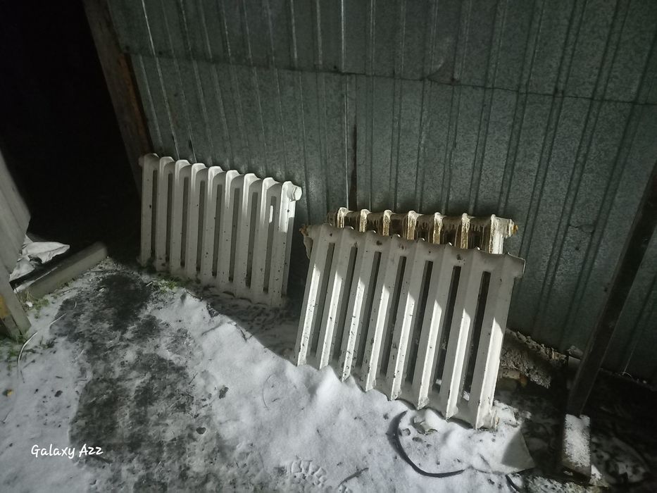 Продам батареи совецкие