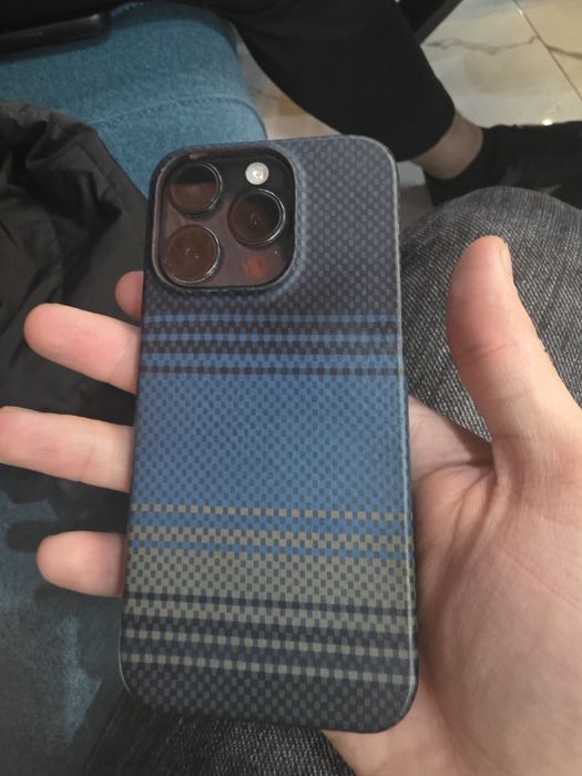 айфон 15 про 128/82