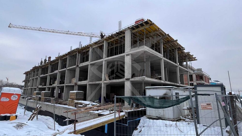 Продава се Четиристаен апартамент в София, Малинова долина - 199 кв.м за 1262 €/кв.м - Снимка #1