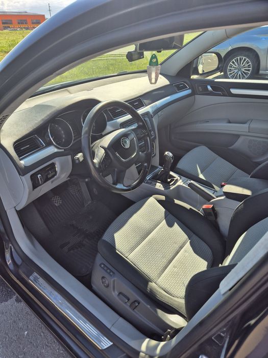 Skoda Superb 2010 170cp