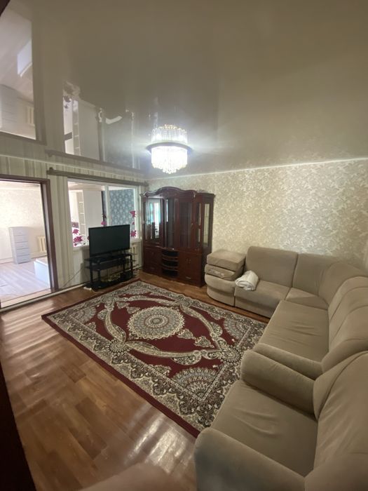 Сдам дом без хозяна за саяхатом пару кварталов вниз.