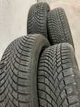 Почти нови зимни гуми BRIDGESTONE, BLIZZAK, LM 005/205/60 R16 92H