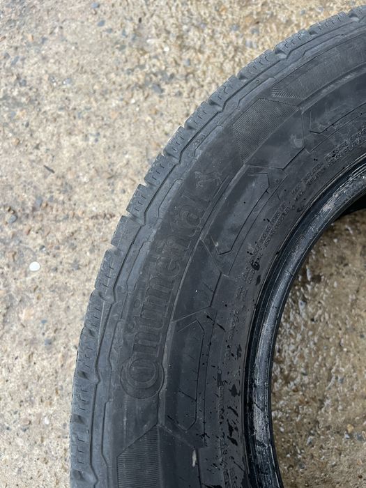 Continental 215/65 R15 C