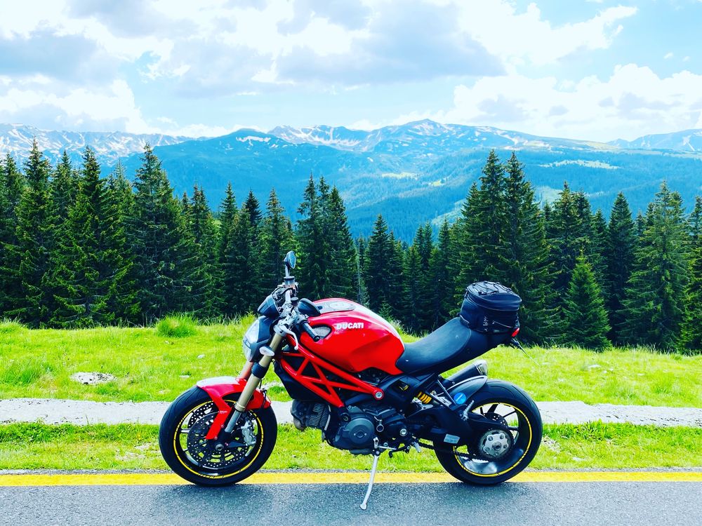 Ducati monster 1100 evo 2012 abs