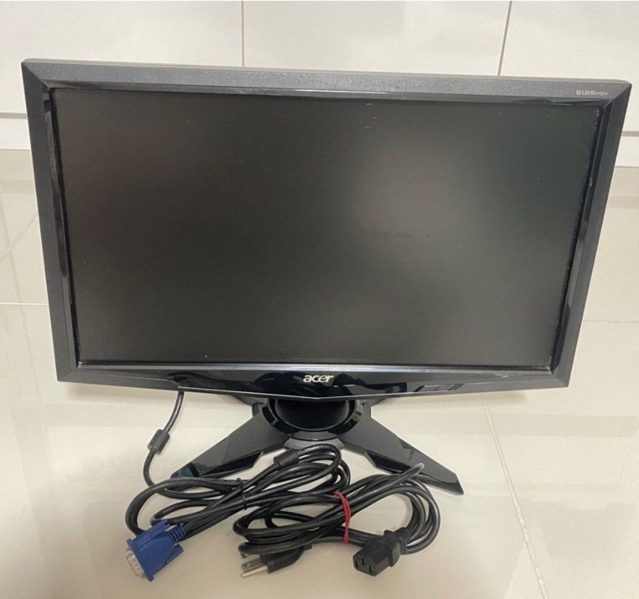 Monitor sotiladi