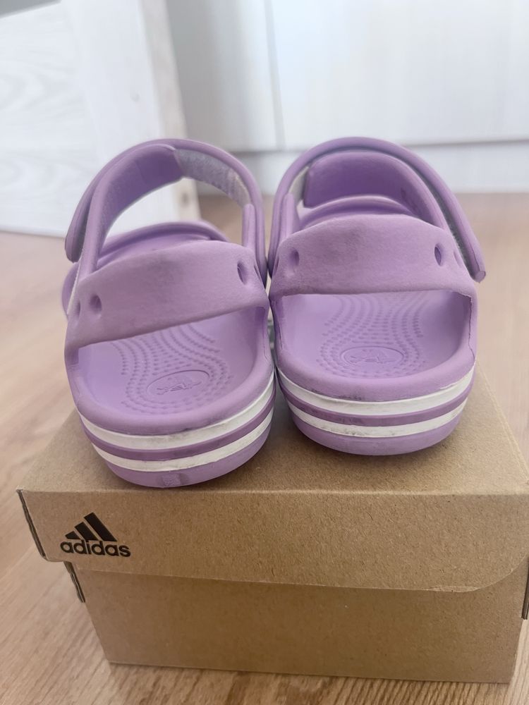 Детски сандали Crocs C9 и С10
