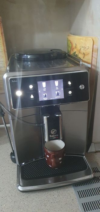 Espressor automat CAFEA Saeco Xelsis SM7683/00, Ecran tactil