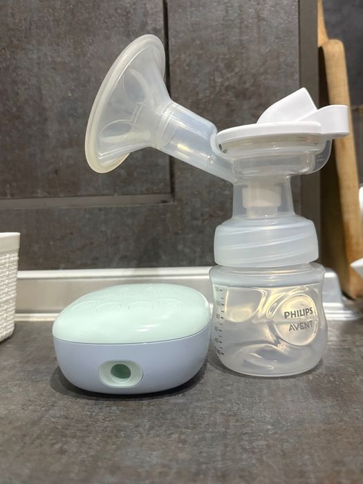 Philips Avent електрическа помпа за кърма +подарък протектори за зърна