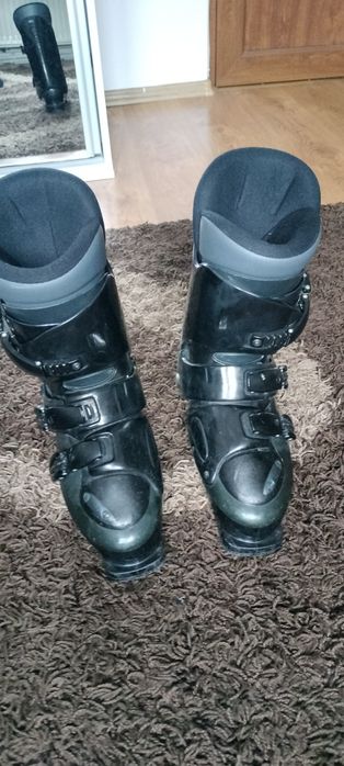 Clăpari de schi"Rossignol"Liberty (măr.43;27,5cm)