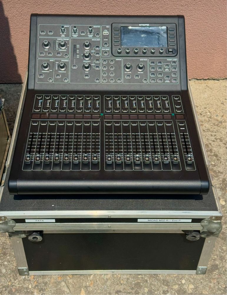 Mixere digitall  Midas m32R nu dynacord
