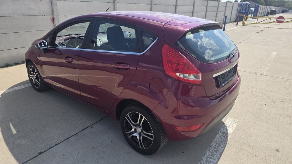 Ford Fiesta,1.3 benzină,82Cp,Climatronic,Parbriz încălzit,Preț Fix!