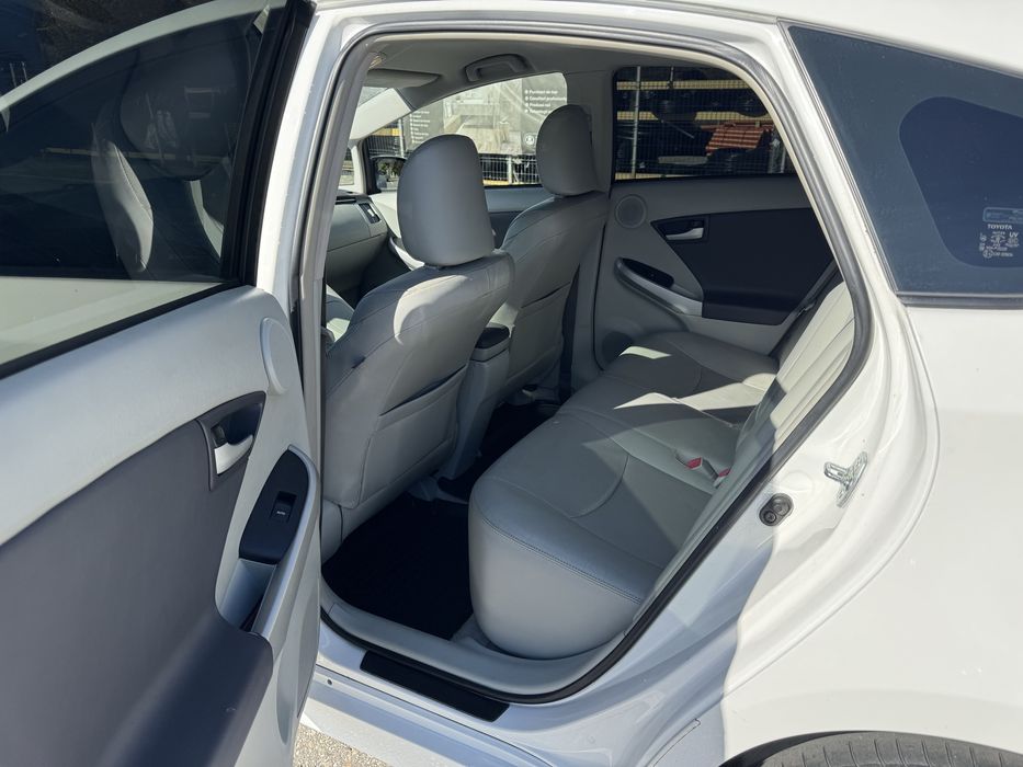 Toyota Prius 3 Hybrid 2011