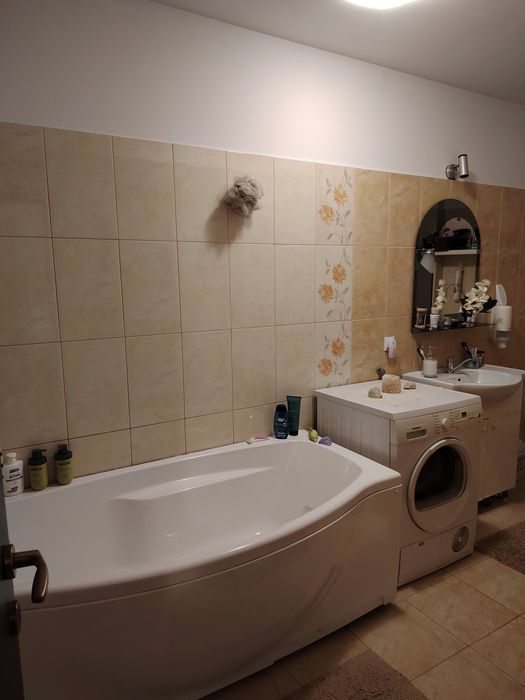 Apartament de vânzare.