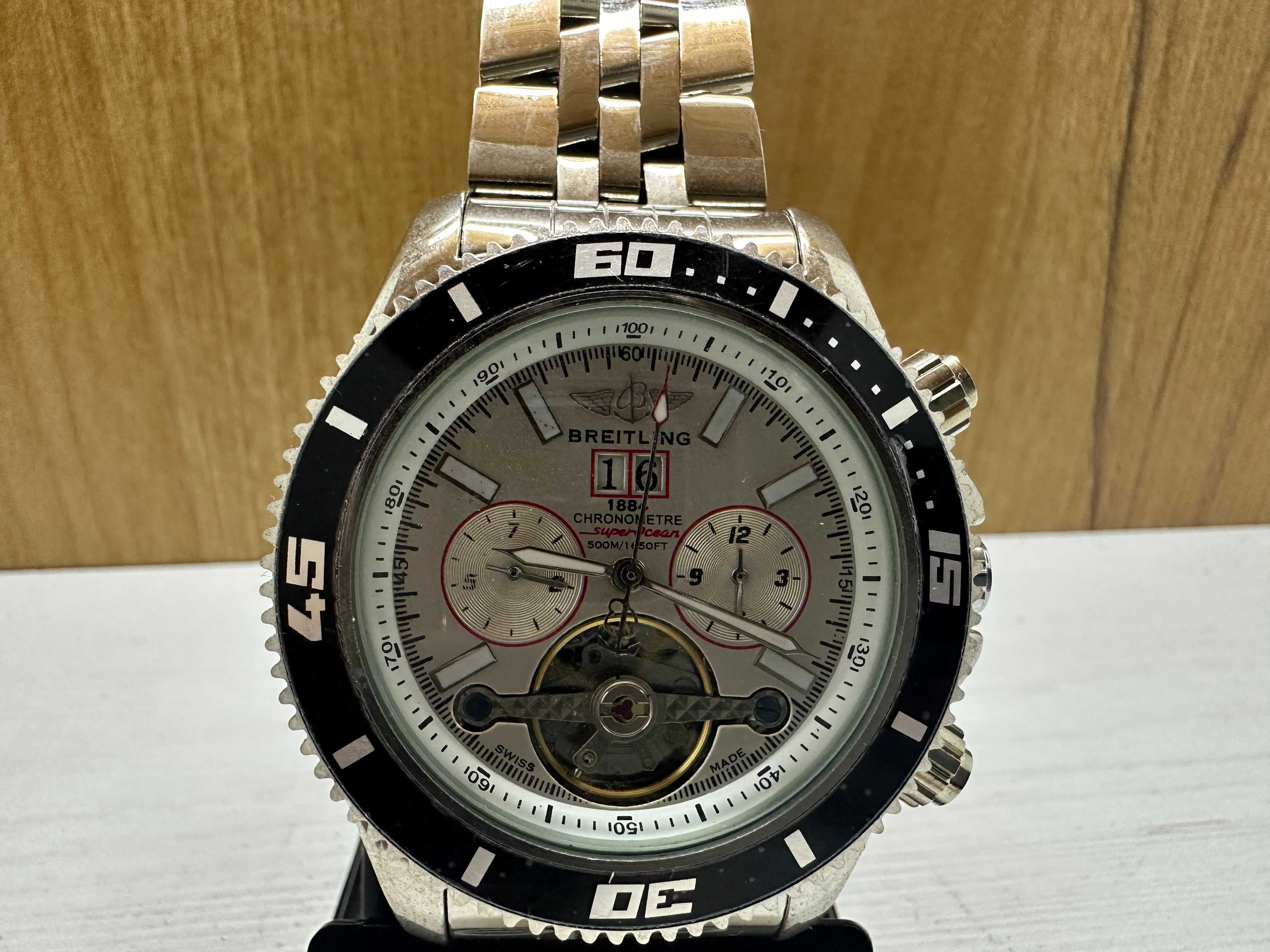 Часовник Breitling Автоматичен Chronometre Super Ocean Watch Modified