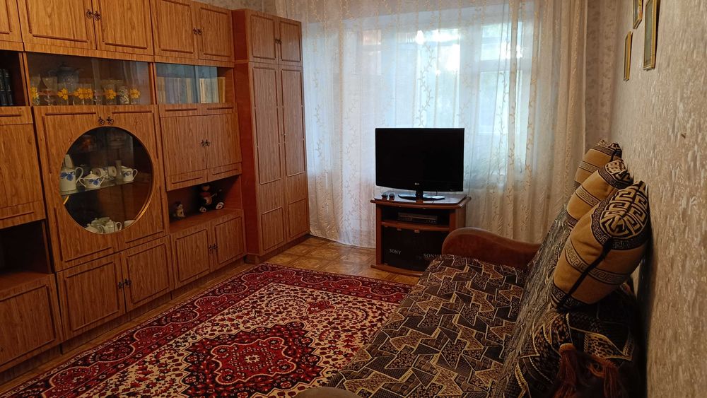 Сдается квартира 2 комнатная с большой лоджией Тараз Абая 202