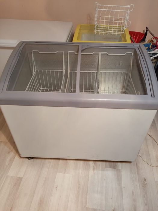 продам морозилку объем 310 л