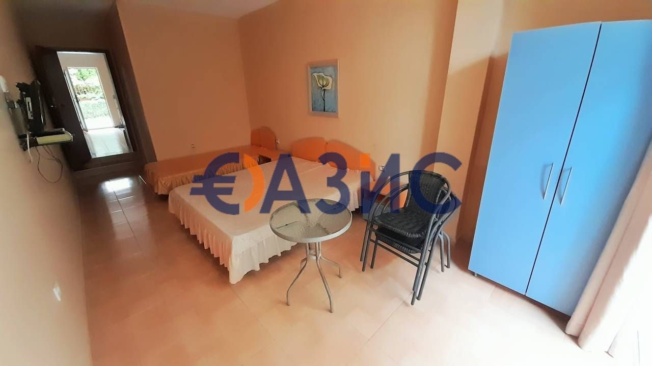 Продава се Четиристаен апартамент в Свети Влас - 118 кв.м за 873 €/кв.м - Снимка #13