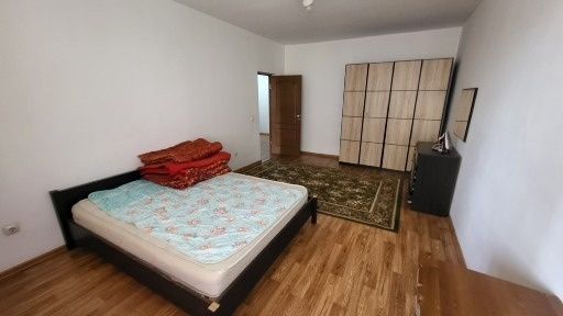 Сдам трехкомнатную квартиру