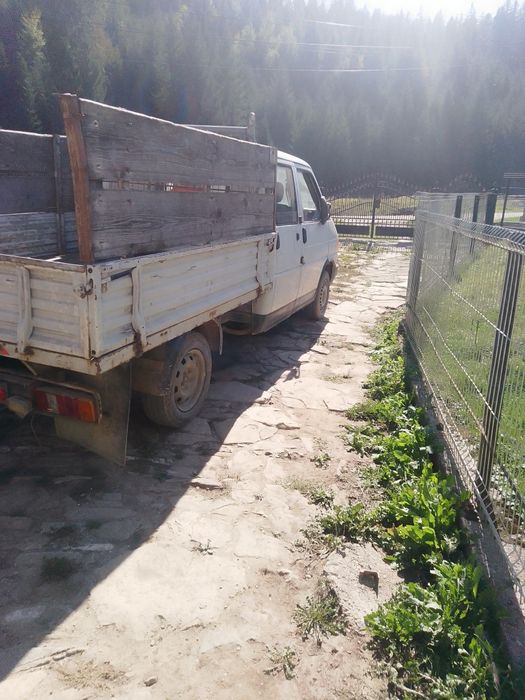 Vând carosată bună