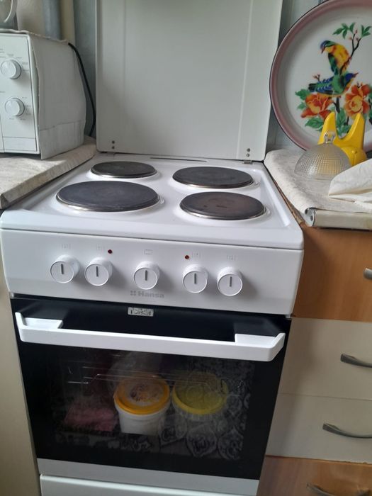 Продам срочно эл плитку