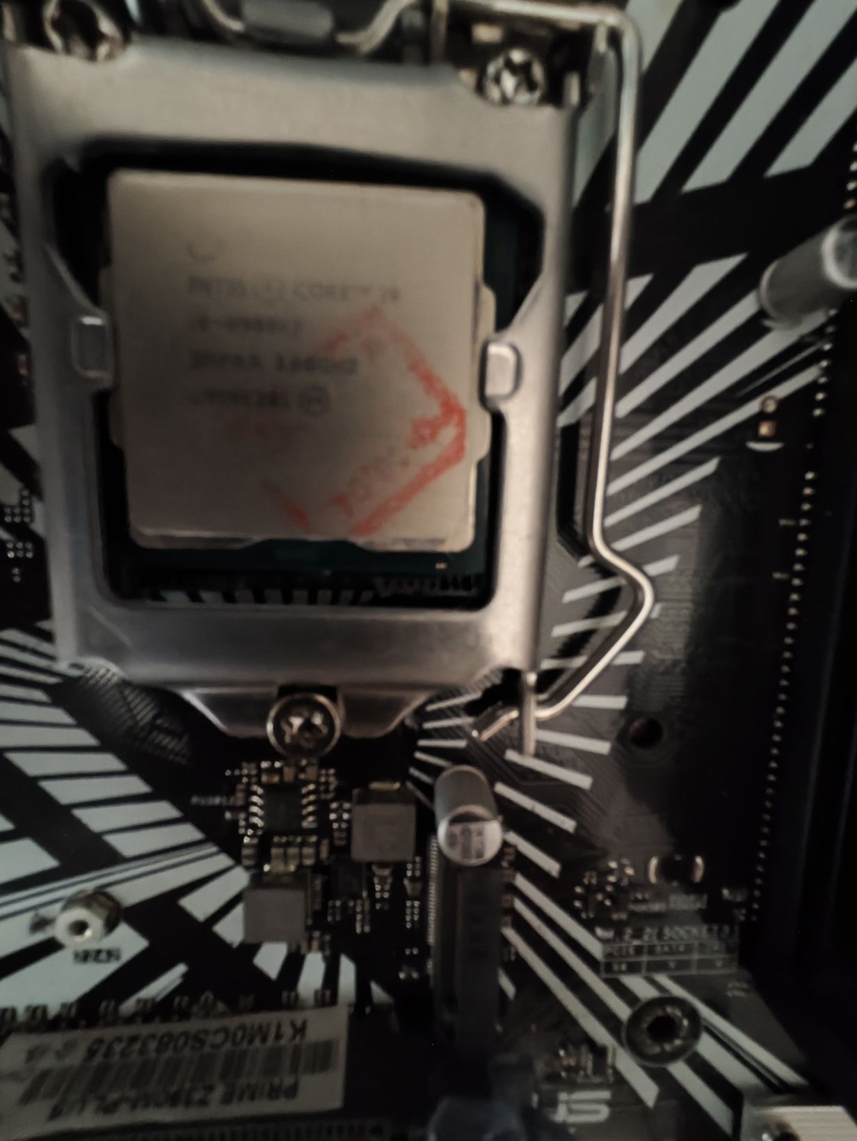 Продам мат плату Z390 m-plus с проц core i9 и ОЗУ  32gb