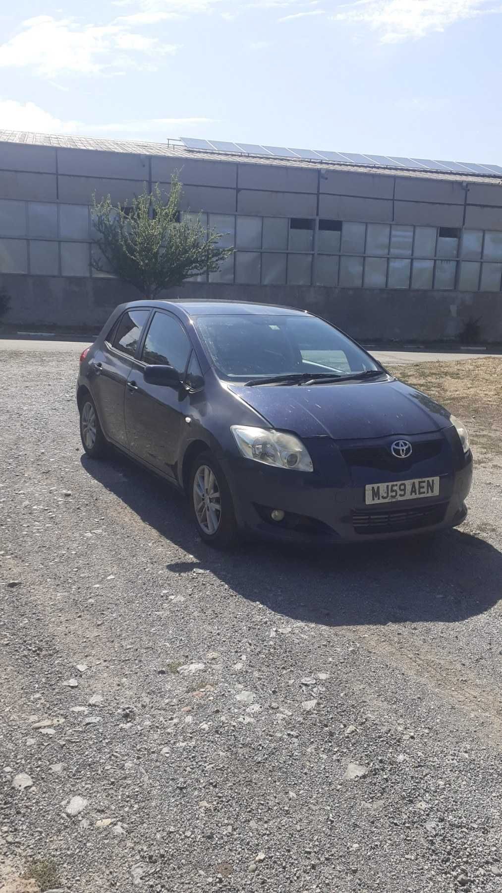 Тоьота Аурис Toyota Auris 2009г. 1600куб. 131кс. БЕНЗИН