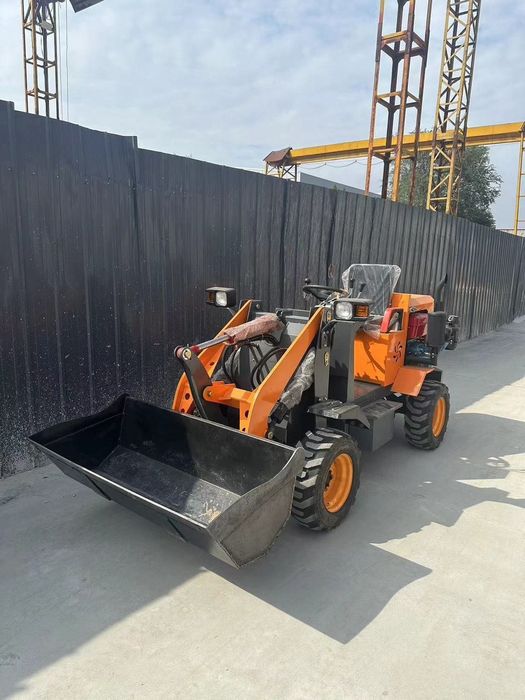 Продам трактор 4вд