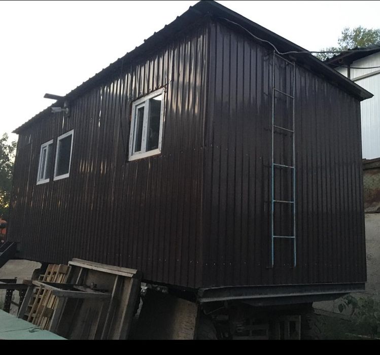 Сдается в аренду контейнер вагончик на колесах