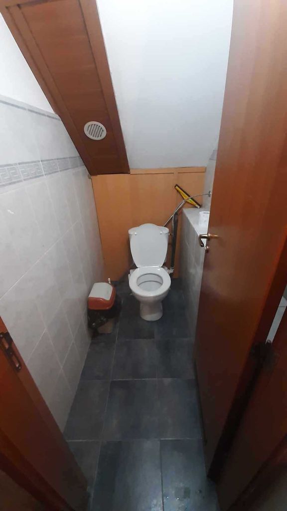 Дава се под наем Офис в Варна, Автогара - 30 кв.м за 331.5 € - Снимка #3