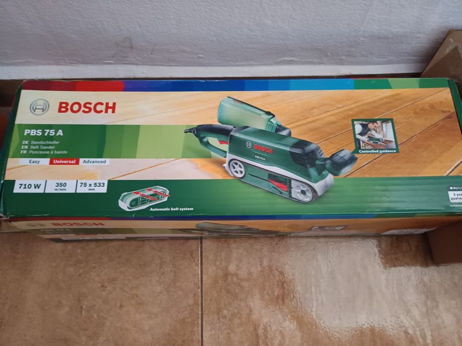 Masina de șlefuit Bosch NOU!!! + 6 pânze de șlefuit