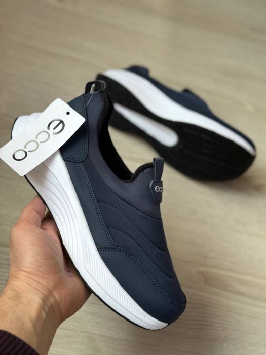 Yangi ECCO krossovkalar – original sifat, super qulaylik!