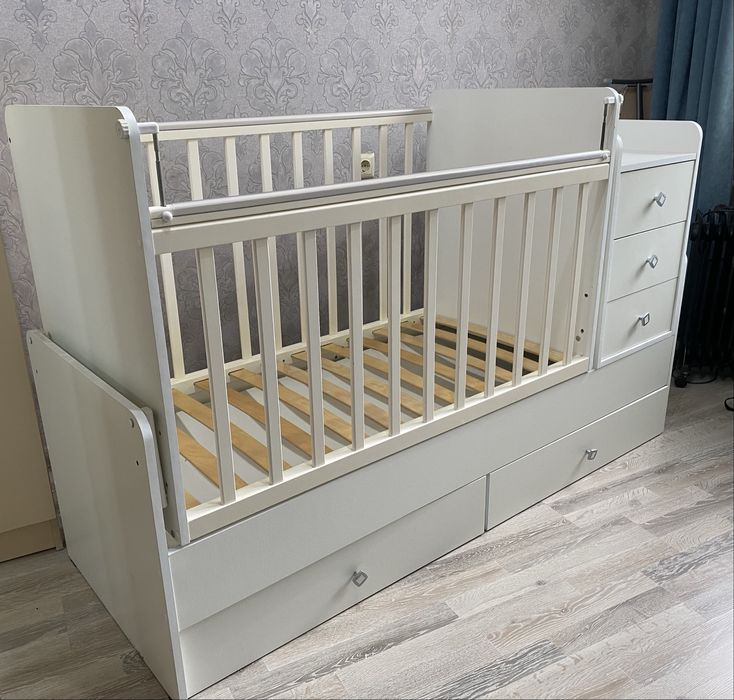 Детская кровать хорошем состояние