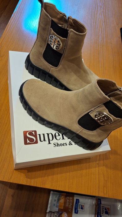 Ghete damă din piele naturala