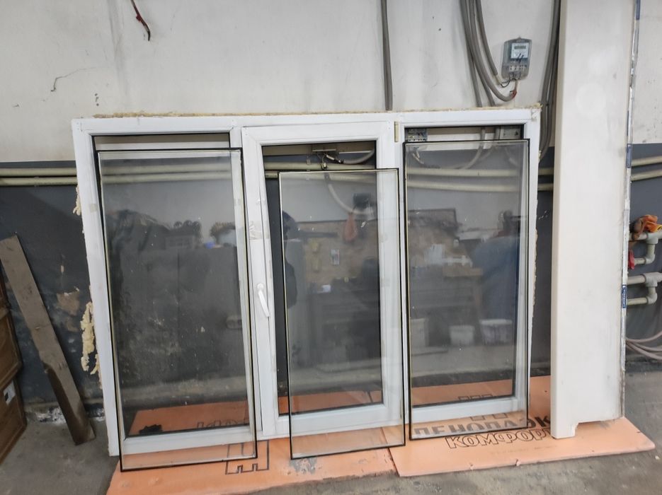 Окно с подоконником