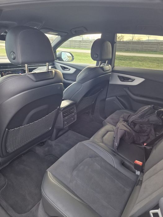 De vanzare Audi Q8 SLine TVA deductibil