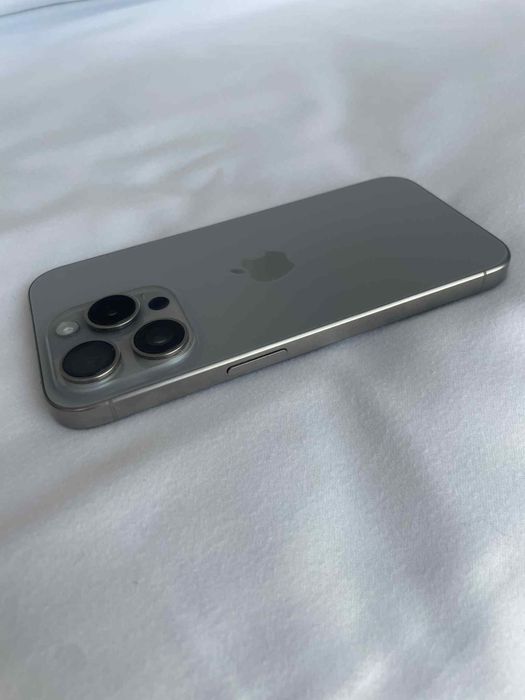 iPhone 15 Pro 128GBTitanium Natural