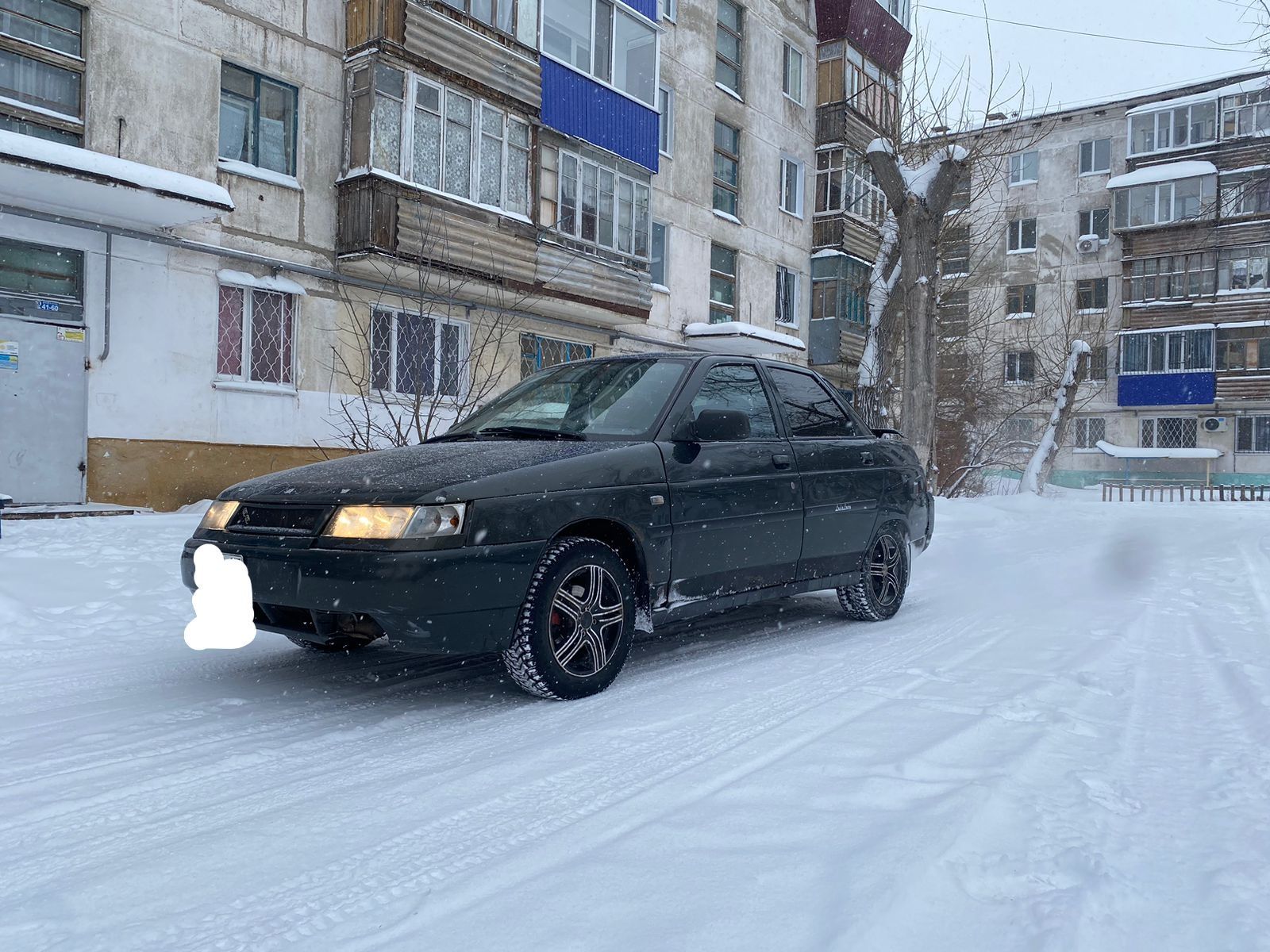 Продам ваз 2110 только она на штрафке стоит город рудный