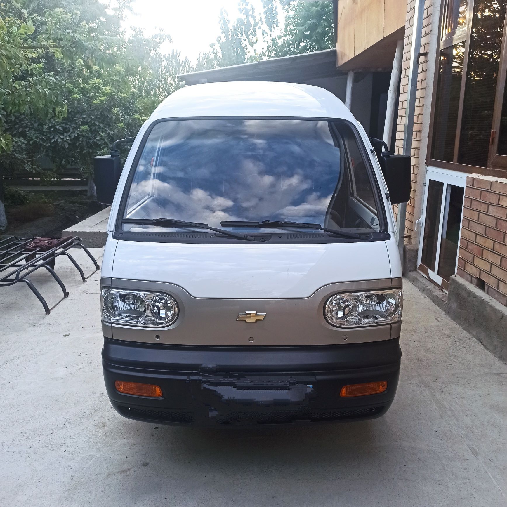 Chevrolet   Damas