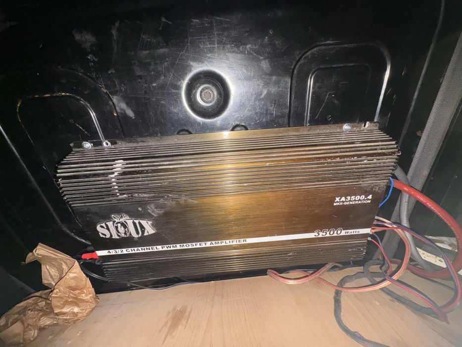 Vând Subwoofer+ statie sioux 3500