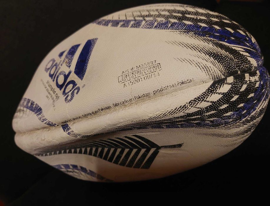 Minge rugby Adidas Triumpho