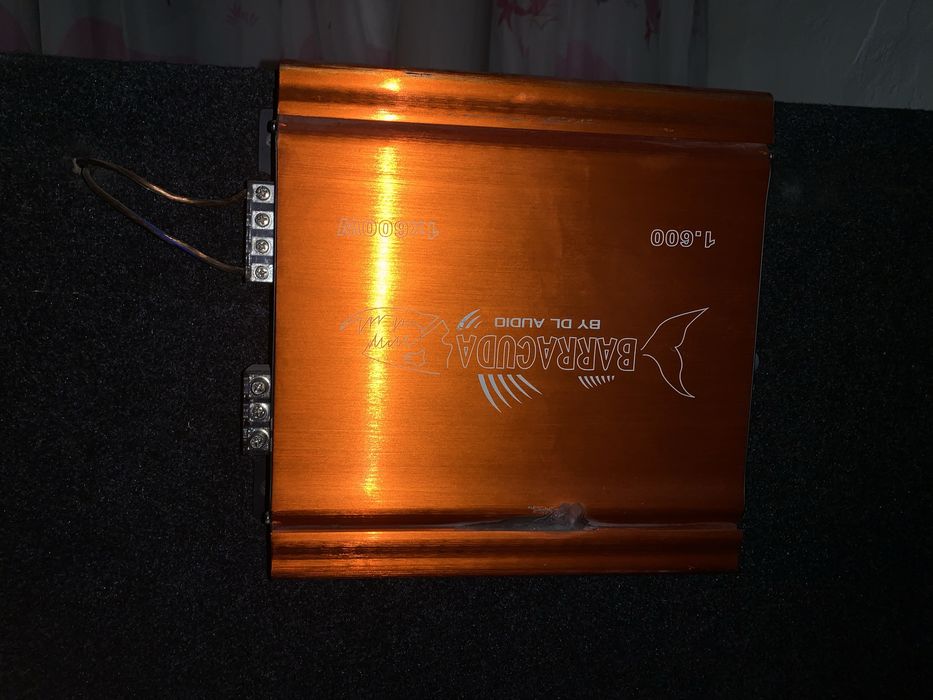 Продам саббуфер machete lite v2 ML-102 вместе с усилителем Barracuda