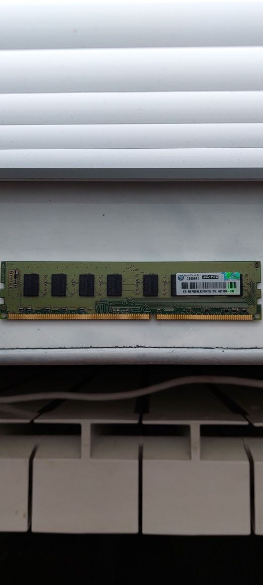 Рам памет за PC 4GB DDR3 /1333 MHz/PC3-10600U 15