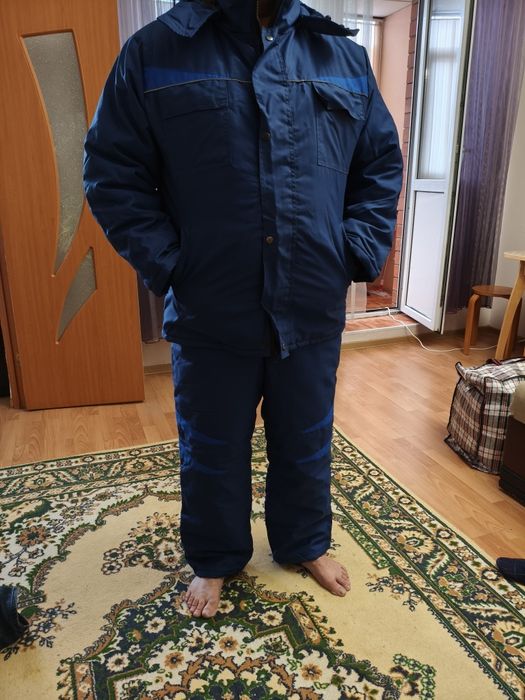 Продам зимнюю спецодежду
