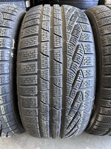 245/35/20 PIRELLI 4бр