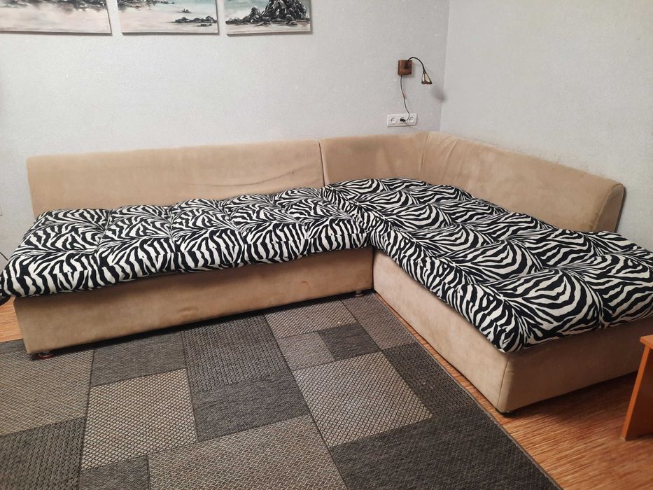 Продам угловой диван