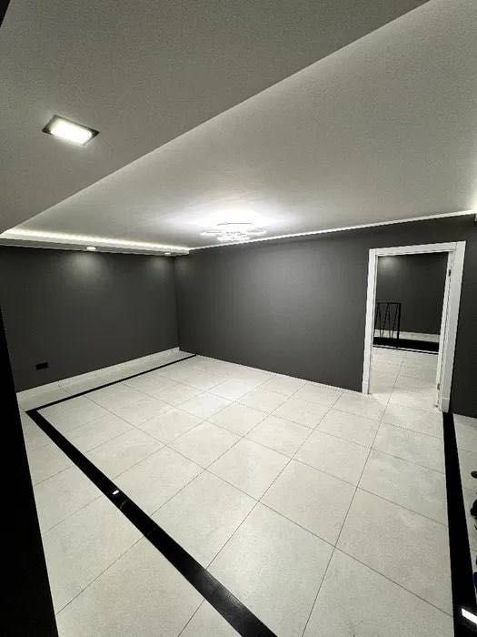 Сдается офис Братский 103м2