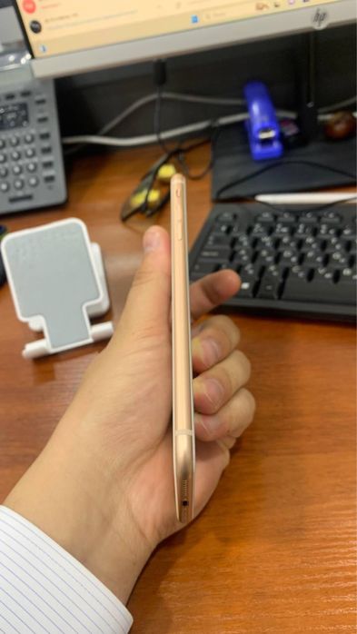 Iphone 8plus  ёмкость 76%, Память 256гб