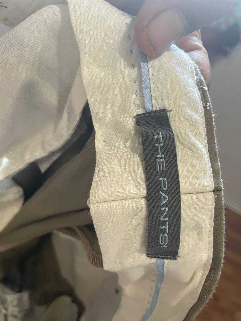 Брюки и рубашка модные. The Pants.