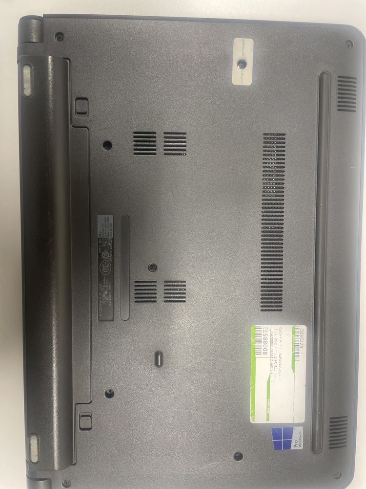 Лаптоп Dell Latitude 3350