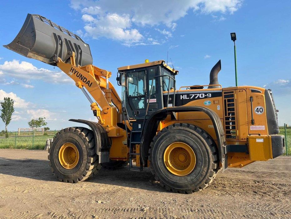 Incarcator frontal HYUNDAI - model HL770-9